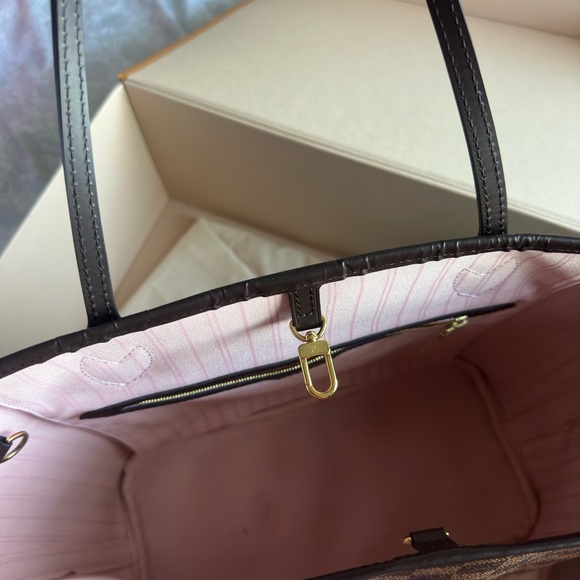 LV Neverfull MM Damier Ebene - Picture 11 of 14